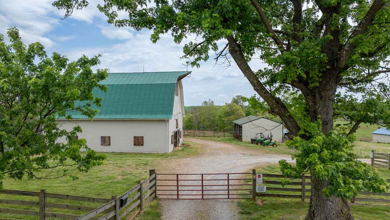 4178 Headens Bridge in Bedford County  