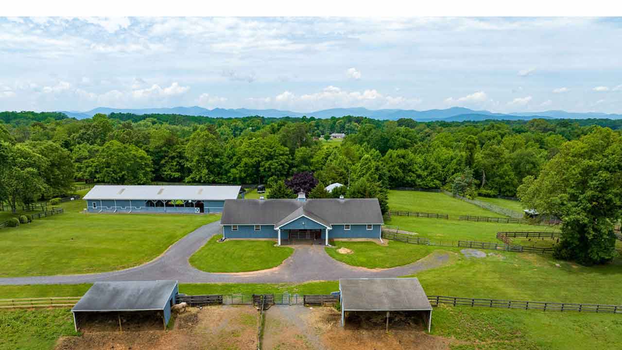 409 Cook Mt Barn Interior